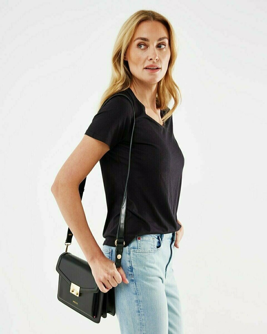 Mexx Crossbody bag Black Czarne | BUGXC0657