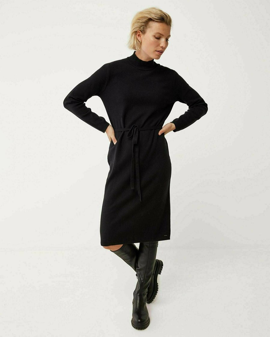 Mexx Mock neck knitted dress Black Czarne | JSTNK5312